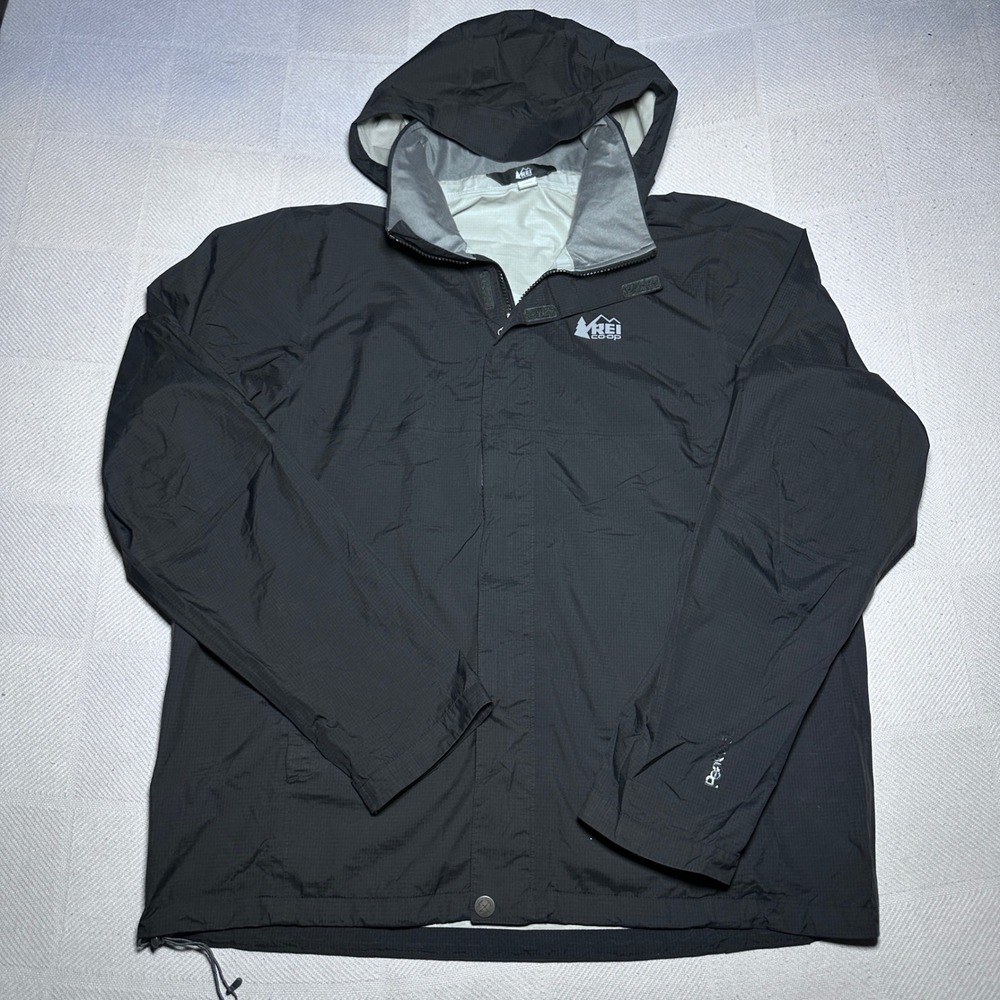 REI Co-op Rainier Rain Jacket Men Large Peak 2.5L Waterproof Ripstop Nylon Black